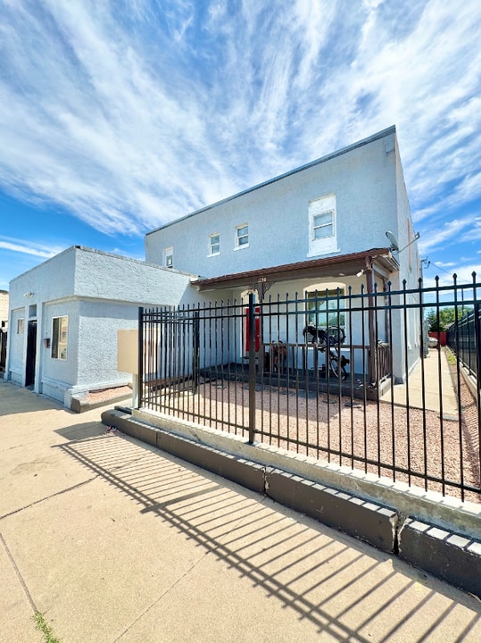 1230 E Evans Ave in Pueblo, CO - Building Photo