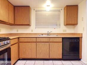 4411 Buena Loma Way-Unit -B in Sierra Vista, AZ - Building Photo - Building Photo