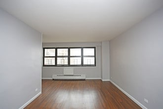 Ebbets Field Apartments in Brooklyn, NY - Building Photo - Interior Photo