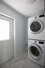 3700 Northside Dr in Key West, FL - Foto de edificio - Building Photo