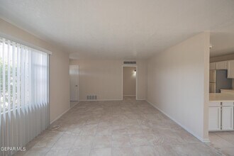 1504 Nueces Way in El Paso, TX - Building Photo - Building Photo