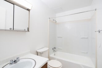 Niche Carrollton in Saginaw, MI - Foto de edificio - Interior Photo