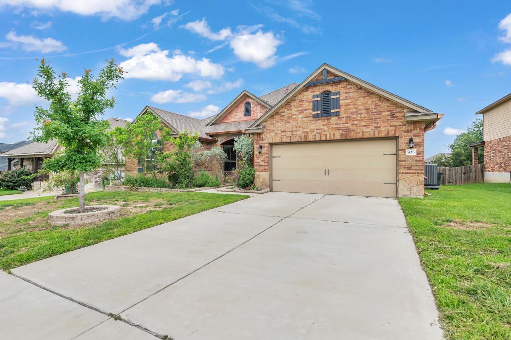 833 TUSCAN Rd in Harker Heights, TX - Building Photo