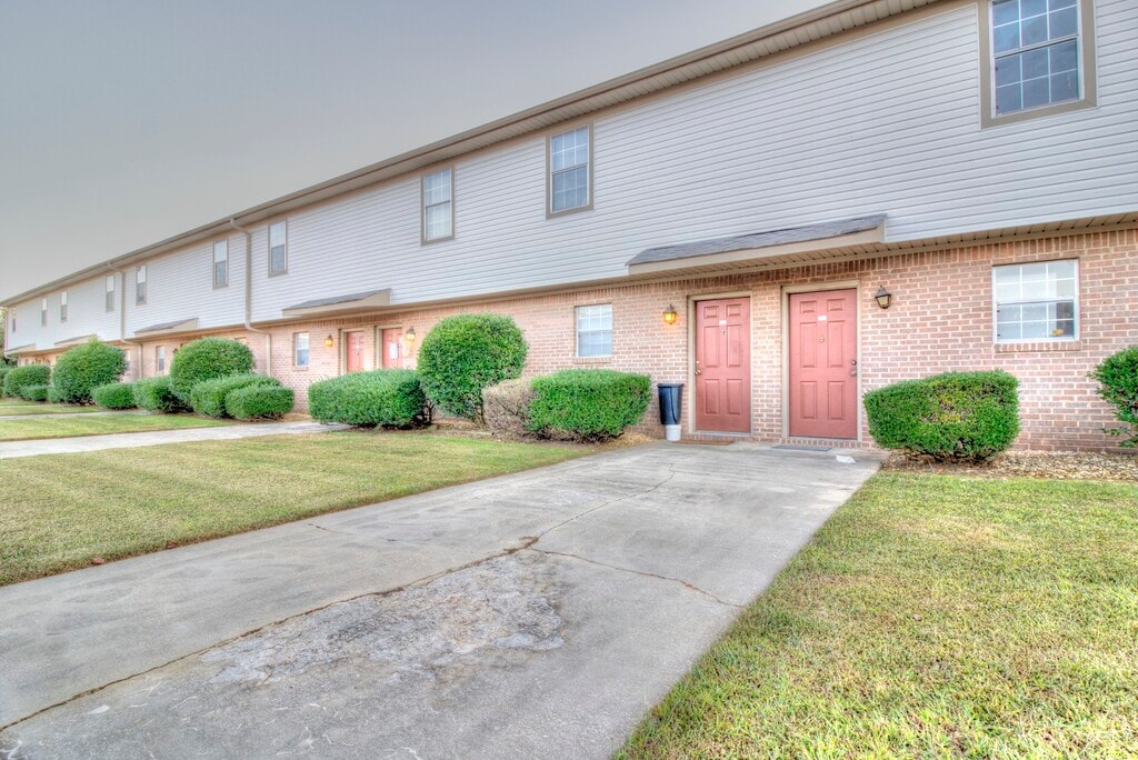 Windsor Apartments in Athens, AL