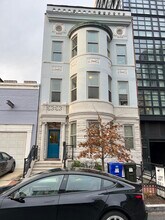 475 New York Ave NW, Unit 3 in Washington, DC - Foto de edificio - Building Photo