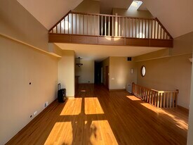 2642 N Wilton Ave, Unit 3 in Chicago, IL - Building Photo