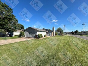544 NW 113th St in Oklahoma City, OK - Building Photo - Building Photo