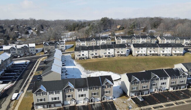 1156 Harvest Ct in Harrisonburg, VA - Building Photo - Building Photo