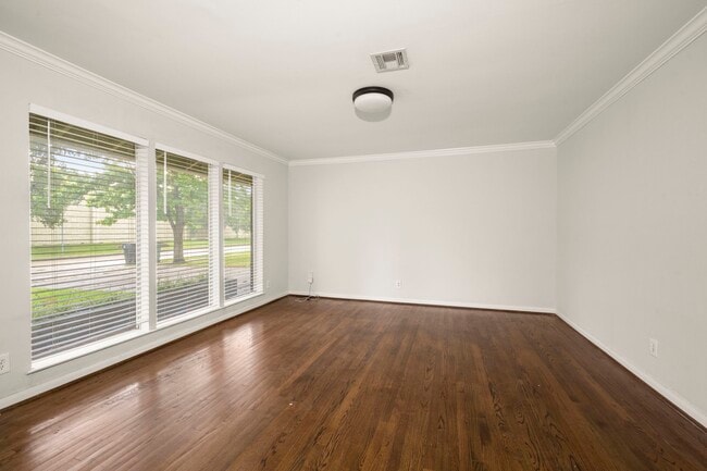 property at 5310 Windswept Ln