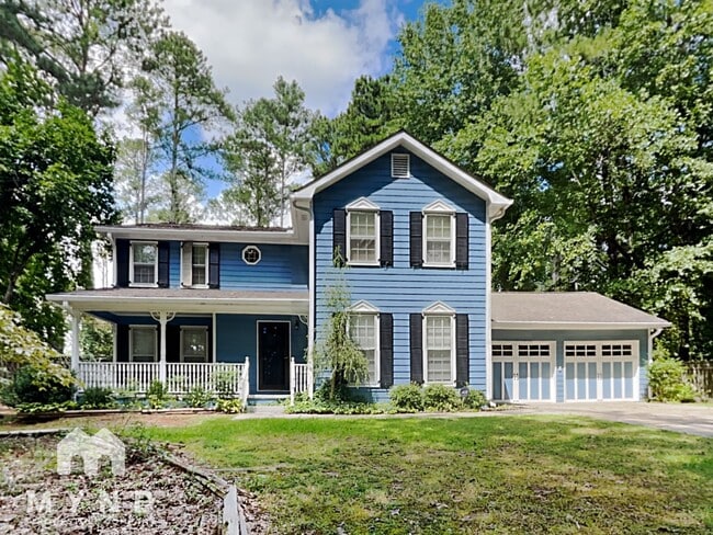 property at 594 Banks Rd E