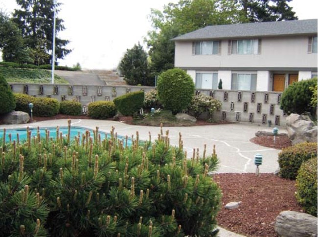 Hidden Village Apartments in Vancouver, WA - Building Photo - Building Photo