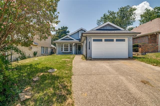 property at 5529 Village Green Dr