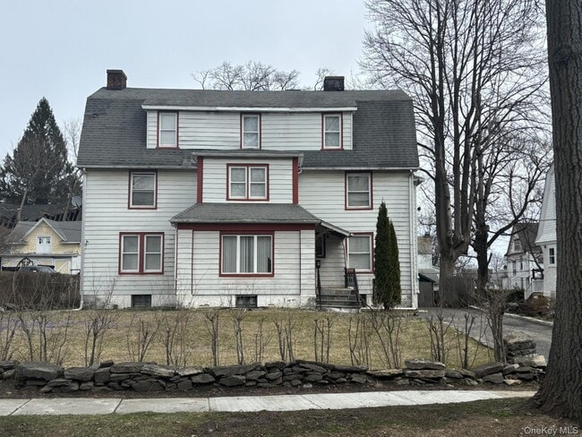 property at 9 Myrtle St
