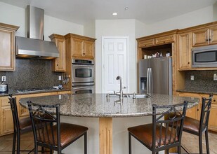 13153 Wildflower Way in Valley Center, CA - Building Photo - Building Photo