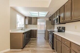 4045 W Avenida Del Sol in Glendale, AZ - Building Photo - Building Photo