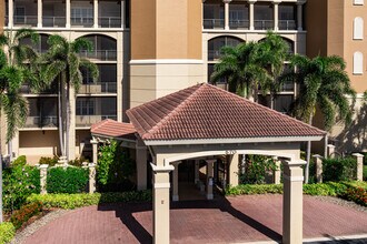 Vista Pointe at Vineyards in Naples, FL - Building Photo - Building Photo