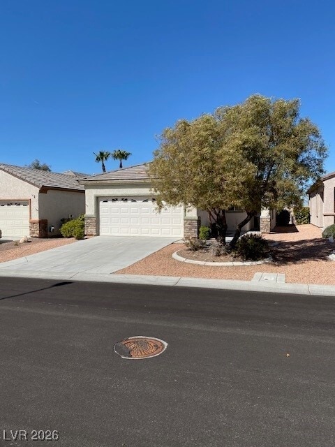 2526 Evening Twilight Ave in Henderson, NV - Building Photo - Building Photo