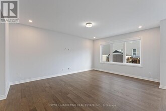 815 Henslow's Cir in Ottawa, ON - Building Photo - Building Photo