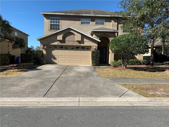 property at 3637 Covington Ln