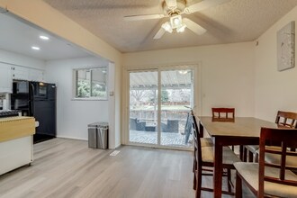 11646 Lincoln St in Northglenn, CO - Foto de edificio - Building Photo