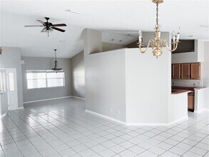 30 Pine Tree Dr in Palm Coast, FL - Building Photo - Building Photo