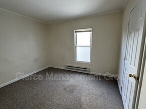 529 Massabesic St in Manchester, NH - Building Photo - Building Photo