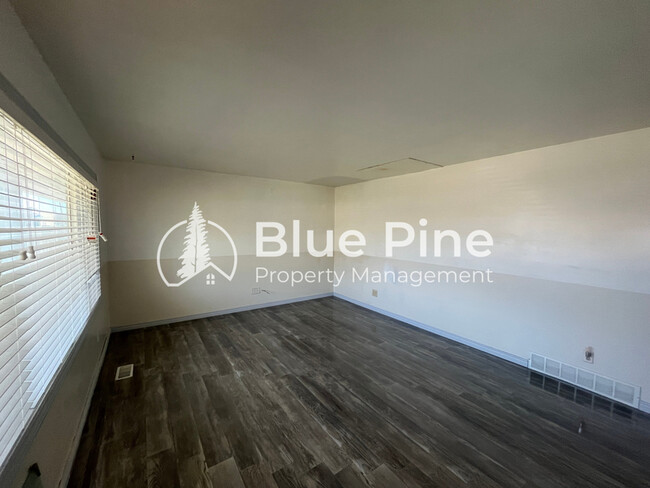 1652 Austin Ave in Idaho Falls, ID - Building Photo - Building Photo