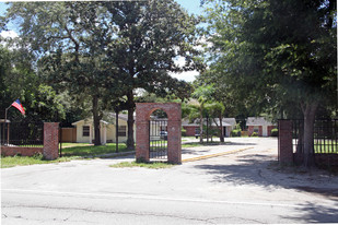 12704 N 15th St in Tampa, FL - Building Photo