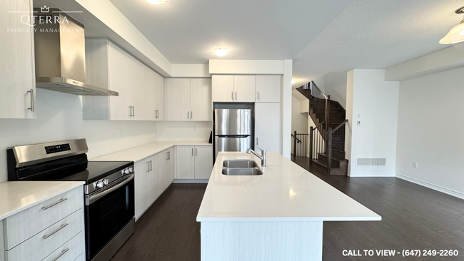 1461 Watercress Way in Milton, ON - Building Photo - Building Photo