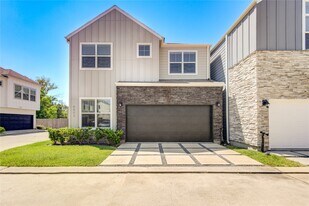 8803 Hollister Pine Ct in Houston, TX - Building Photo