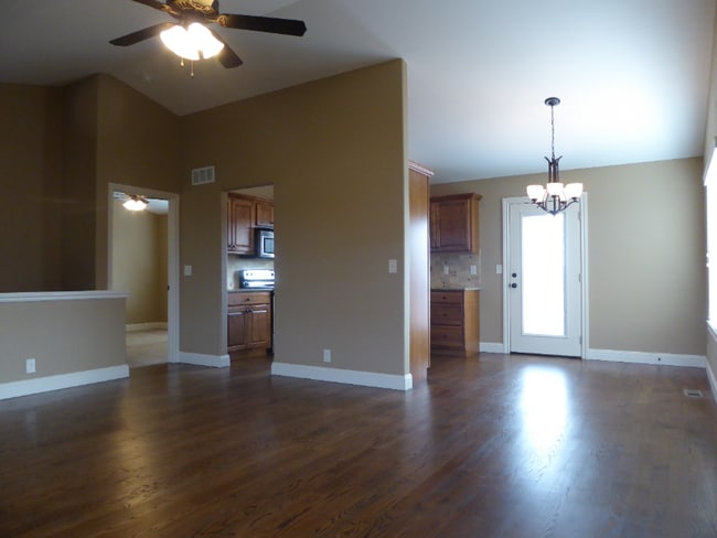 5912 N Millsboro St in Park City, KS - Building Photo - Building Photo