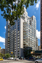 501 E 87TH ST in New York, NY - Building Photo - Building Photo