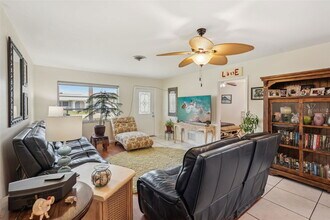 1190 Jamaica Rd in Venice, FL - Building Photo - Building Photo