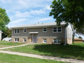 Applewood Apartments