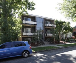 1362 Clayton St. Apartments in Denver, CO - Building Photo - Building Photo