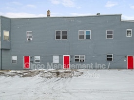 163 22nd St in Chicago Heights, IL - Building Photo