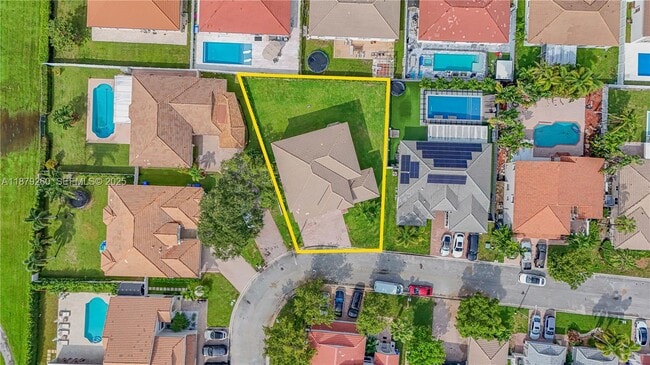 5371 SW 32nd St in Pembroke Park, FL - Foto de edificio - Building Photo