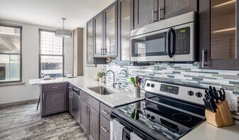 The Garfield in Cleveland, OH - Building Photo