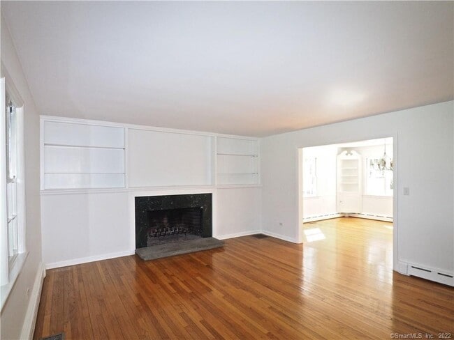 4 Stanton Rd in Darien, CT - Building Photo - Building Photo