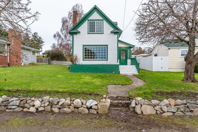 property at 1250 SE 9th Ave