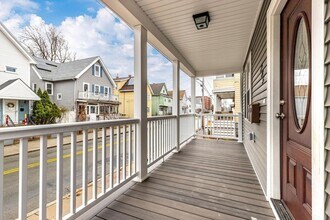 285 Charles St, Unit 1 in Malden, MA - Building Photo - Building Photo