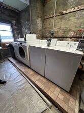 279 Webster St, Unit #2 in Boston, MA - Building Photo - Building Photo