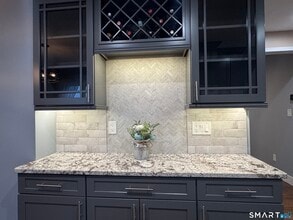 49 Old Town Dr in Stratford, CT - Building Photo - Building Photo