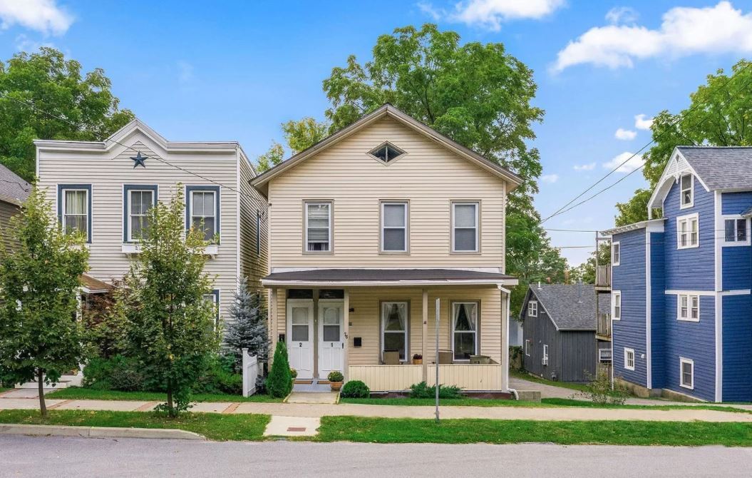 78 Catherine St, Unit 2 in Saratoga Springs, NY - Building Photo