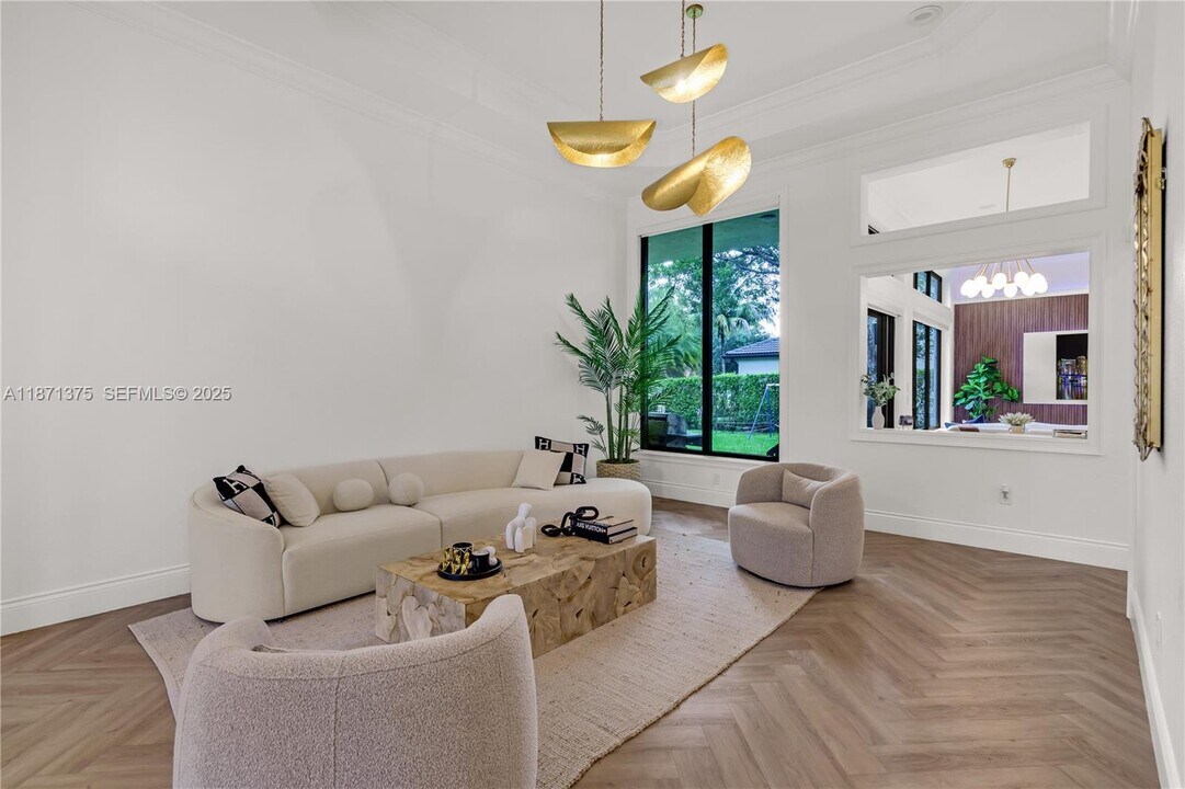 5478 SW 189th Ave in Miramar, FL - Building Photo