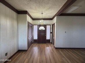 1328 E Maddock Rd in Phoenix, AZ - Building Photo - Building Photo