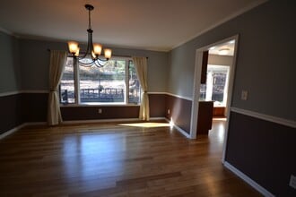 100 Hyde Ave in Tryon, NC - Building Photo - Building Photo