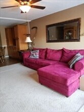 139 King St in Franklin, MA - Foto de edificio - Building Photo