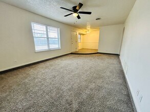 4914 57th St in Lubbock, TX - Building Photo - Building Photo