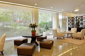 200 E 66th St in New York, NY - Building Photo - Building Photo